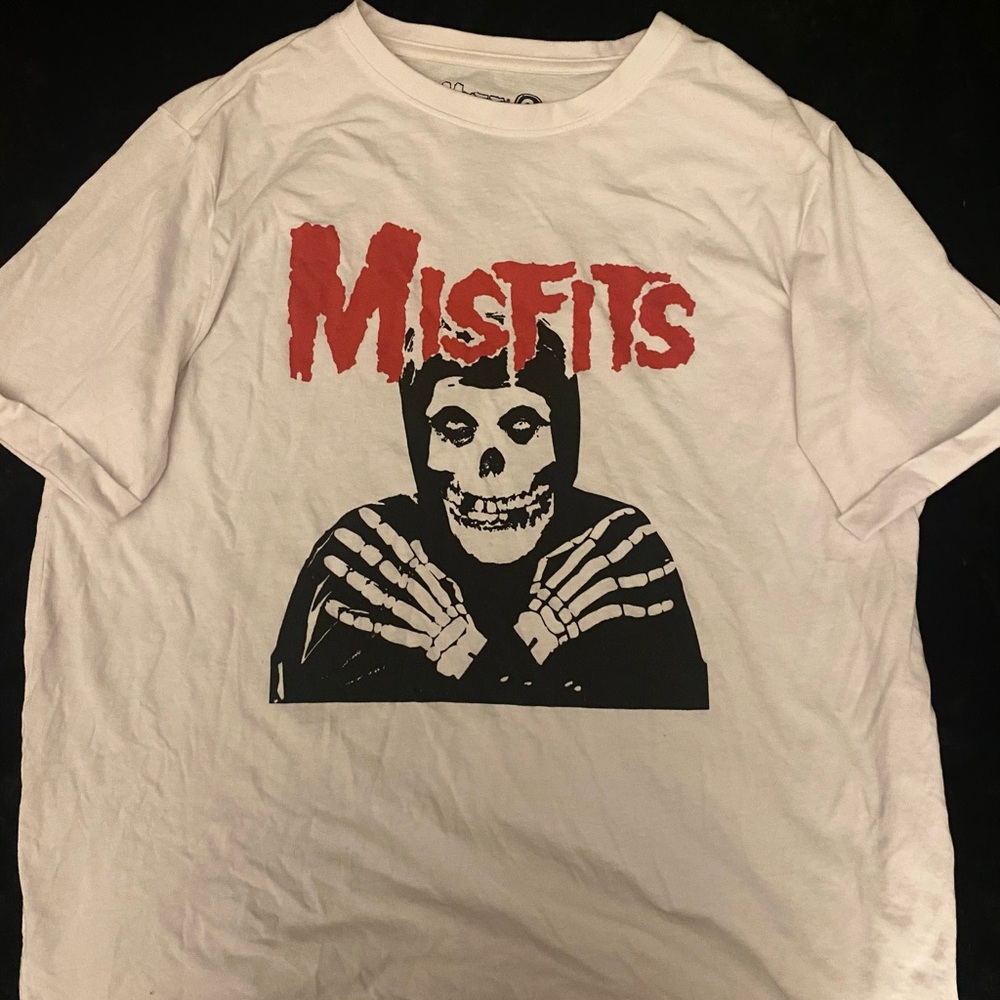 Misfits White and Red Graphic T-Shirt